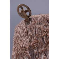 Mielul Păstor II- sculptură în lut ars, bronz, artist Valentin Dodica